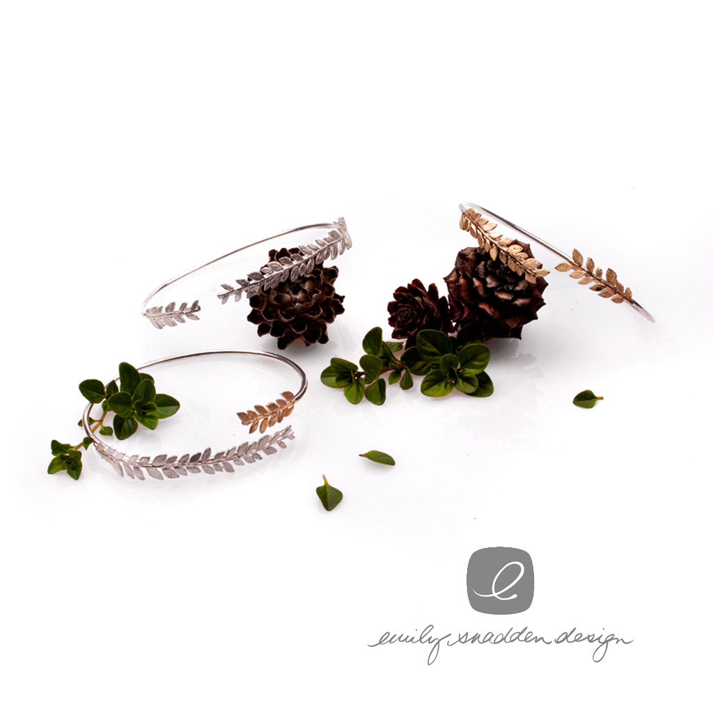 Foliage bangle