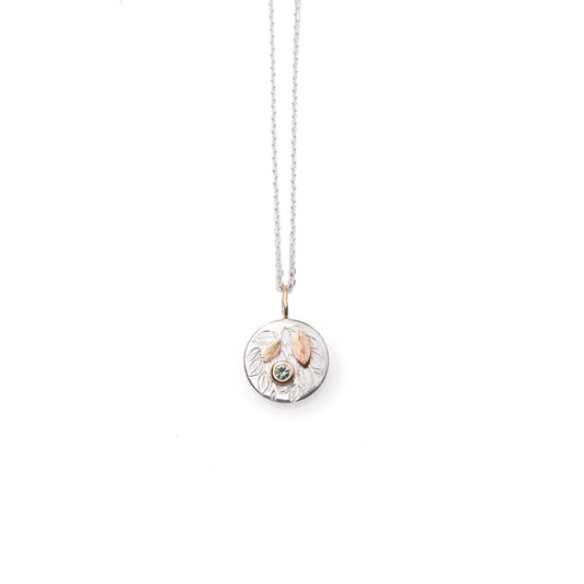 Engraved Foliage mini pendant (round) with Green Austalian Sapphire