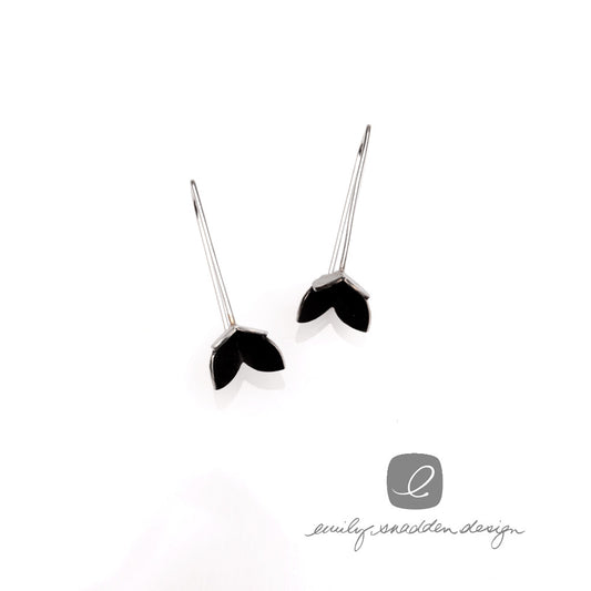Open flower hooks