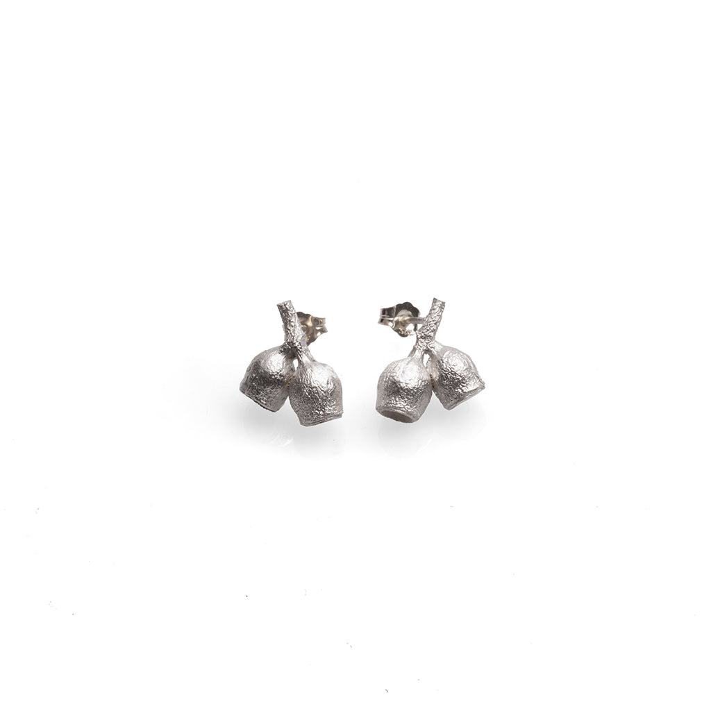 Gum nut studs