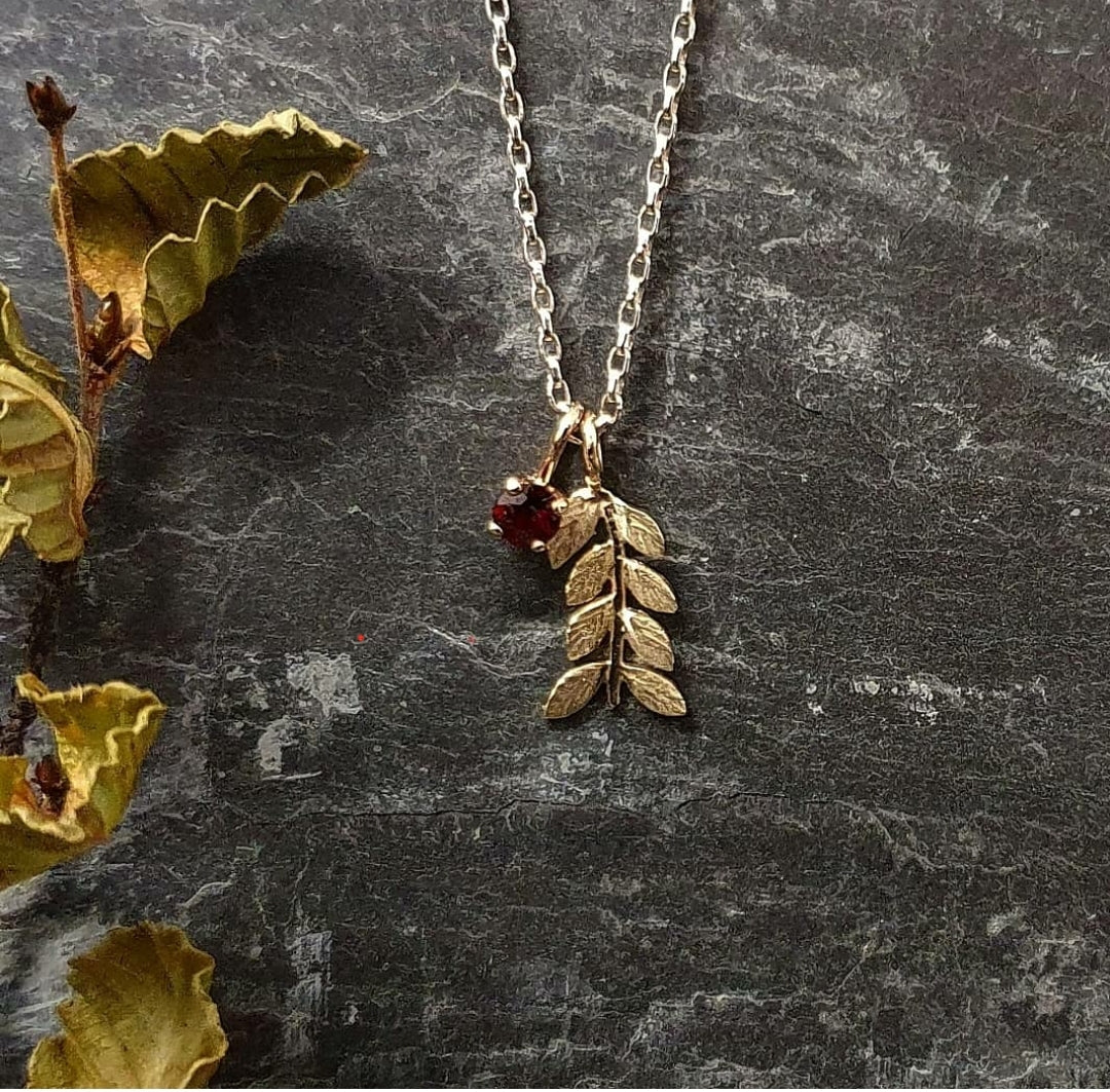 Foliage Charm Necklace